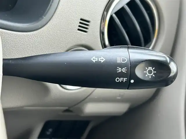 日産 ルークス G 東京都 2010(平22)年 4.6万km シルキーシルバーメタリック 純正ナビ/ ワンセグTV/CD/FM/AM/左側パワースライドドア/ETC2.0/ドライブレコーダー/プッシュスタート/スマートキー/電動格納ミラー/ヘッドライトレベライザー/フロアマット/ドアバイザー