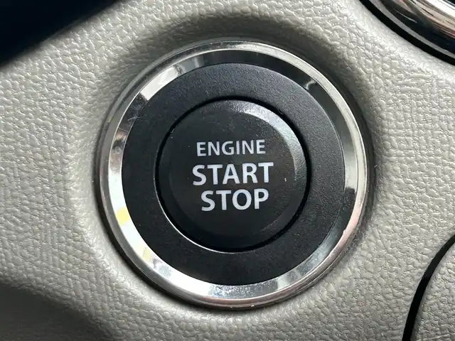 日産 ルークス G 東京都 2010(平22)年 4.6万km シルキーシルバーメタリック 純正ナビ/ ワンセグTV/CD/FM/AM/左側パワースライドドア/ETC2.0/ドライブレコーダー/プッシュスタート/スマートキー/電動格納ミラー/ヘッドライトレベライザー/フロアマット/ドアバイザー