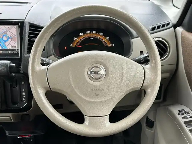 日産 ルークス G 東京都 2010(平22)年 4.6万km シルキーシルバーメタリック 純正ナビ/ ワンセグTV/CD/FM/AM/左側パワースライドドア/ETC2.0/ドライブレコーダー/プッシュスタート/スマートキー/電動格納ミラー/ヘッドライトレベライザー/フロアマット/ドアバイザー