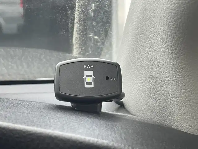 トヨタ シエンタ ハイブリッド G 滋賀県 2016(平28)年 6.8万km シルバーM 純正ナビ/バックカメラ/CD/DVD/SD/Bluetooth/フルセグTV/ETC/両側パワースライドドア/プッシュスタート/スマートキー/スペアキー/ドライブレコーダー/衝突軽減ブレーキ/クリアランスソナー/純正アルミホイール