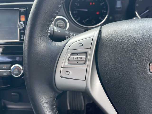 日産 エクストレイル 20X 岩手県 2015(平27)年 9.2万km ダークメタルグレー ナビ動作確認できず/純正SDナビ/AM/FM/CD/DVD/Bluetooth/フルセグTV/純正オーディオ/バックカメラ/ETC/横滑り防止装置/アイドリングストップ/シートヒーター/オートライト/LEDヘッドライト/フォグランプ/スマートキー/プッシュスタート/電動格納ミラー/純正17インチAW/純正フロアマット/ドアバイザー/保証書/取扱説明書
