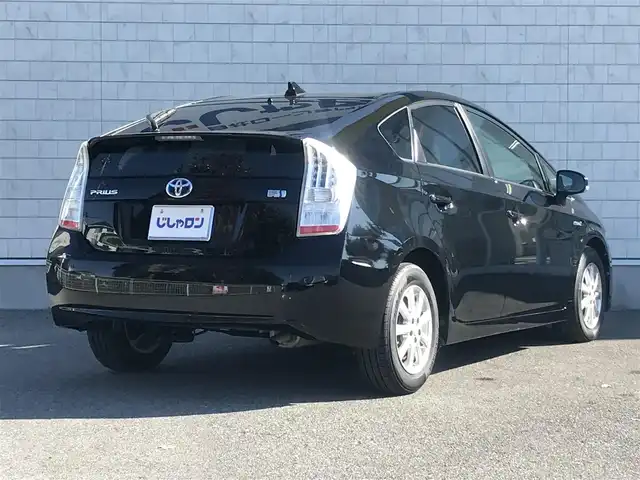 トヨタ プリウス S 栃木県 2011(平23)年 9.2万km ブラック 株)IDOMが運営する【じしゃロン小山店】の自社ローン専用車両になります。こちらは現金またはオートローンご利用時の価格です。自社ローンご希望の方は別途その旨お申付け下さい//禁煙車/純正フルセグナビ/（CD/DVD/AM/FMラジオ）/(Bluetooth)/スマートキー/プッシュスタート/バックカメラ/ＥＴＣ/ドライブレコーダー/コーナーセンサー/ステアリングリモコン/電動格納ドアミラー/パワーウインドウ/オートライト/防眩ミラー