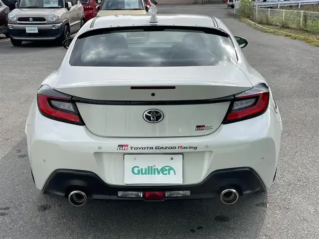 トヨタ ＧＲ８６ RZ 福岡県 2023(令5)年 3.5万km パール 社外ナビ(フルセグテレビ・CD・DVD・FM・AM・BT)/前席シートヒーター/クルーズコントロール/バックカメラ/ETC/プッシュスタート/純正フロアマット/スマートキー/レーンキープアシスト