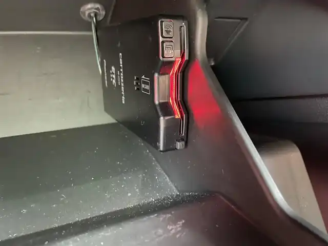 トヨタ ＧＲ８６ RZ 福岡県 2023(令5)年 3.5万km パール 社外ナビ(フルセグテレビ・CD・DVD・FM・AM・BT)/前席シートヒーター/クルーズコントロール/バックカメラ/ETC/プッシュスタート/純正フロアマット/スマートキー/レーンキープアシスト