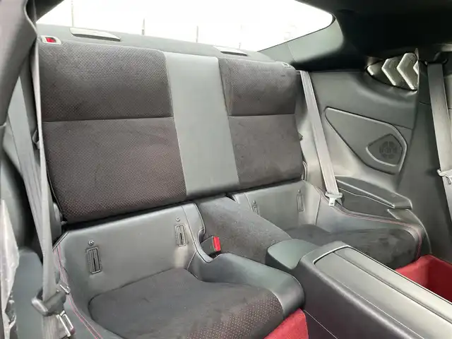 トヨタ ＧＲ８６ RZ 福岡県 2023(令5)年 3.5万km パール 社外ナビ(フルセグテレビ・CD・DVD・FM・AM・BT)/前席シートヒーター/クルーズコントロール/バックカメラ/ETC/プッシュスタート/純正フロアマット/スマートキー/レーンキープアシスト