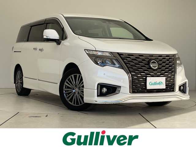 日産 エルグランド 250HWS S アーバンクロム 愛知県 2021(令3)年 2.5万km ピュアホワイトパール 純正ナビ/フリップダウンモニター/全方位カメラ/両側パワースライドドア/レーダークルーズコントロール/バックカメラ/電動リアゲート/コーナーセンサー/純正アルミホイール/ブラインドスポットモニター/LEDヘッドライト/リアオートエアコン/ドライブレコーダー/ステアリングスイッチ/スマートキー/プッシュスタート