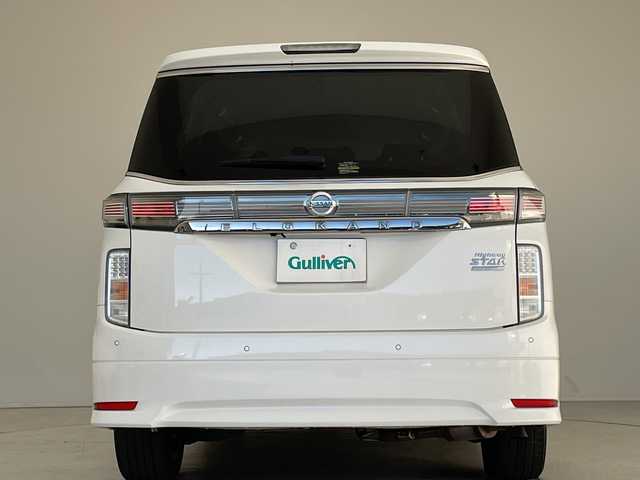 日産 エルグランド 250HWS S アーバンクロム 愛知県 2021(令3)年 2.5万km ピュアホワイトパール 純正ナビ/フリップダウンモニター/全方位カメラ/両側パワースライドドア/レーダークルーズコントロール/バックカメラ/電動リアゲート/コーナーセンサー/純正アルミホイール/ブラインドスポットモニター/LEDヘッドライト/リアオートエアコン/ドライブレコーダー/ステアリングスイッチ/スマートキー/プッシュスタート