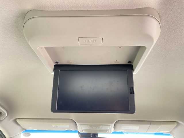 日産 エルグランド 250HWS S アーバンクロム 愛知県 2021(令3)年 2.5万km ピュアホワイトパール 純正ナビ/フリップダウンモニター/全方位カメラ/両側パワースライドドア/レーダークルーズコントロール/バックカメラ/電動リアゲート/コーナーセンサー/純正アルミホイール/ブラインドスポットモニター/LEDヘッドライト/リアオートエアコン/ドライブレコーダー/ステアリングスイッチ/スマートキー/プッシュスタート