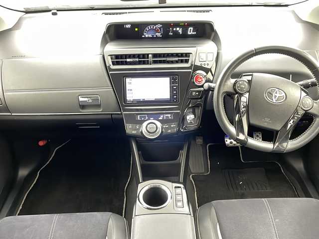 トヨタ プリウス α S ツーリングセレクション G’s 熊本県 2015(平27)年 8.7万km ホワイトパールクリスタルシャイン