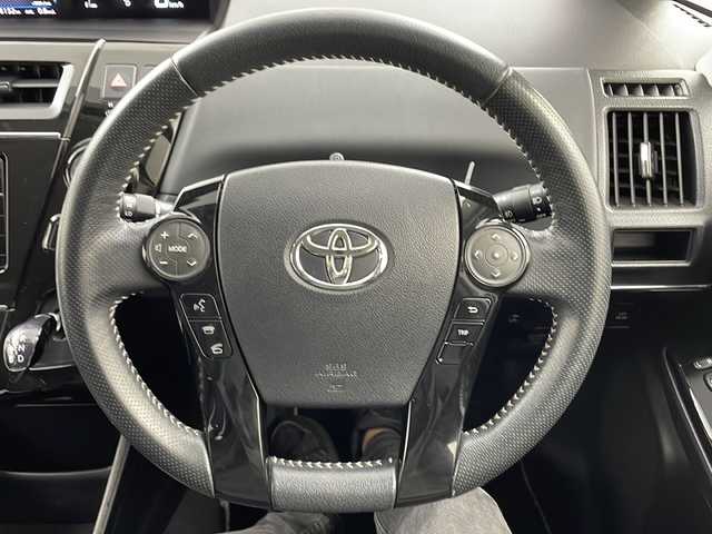 トヨタ プリウス α S ツーリングセレクション G’s 熊本県 2015(平27)年 8.7万km ホワイトパールクリスタルシャイン