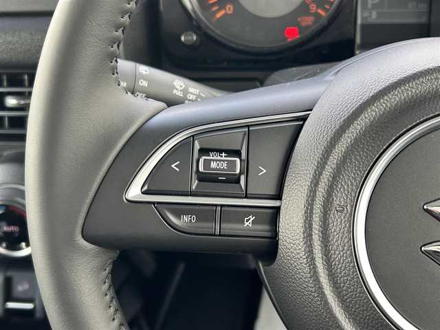 スズキ ジムニー XC 山形県 2024(令6)年 0.1万km未満 ミディアムグレー パートタイム4WD/デュアルセンサーブレーキサポート/クルーズコントロール/LEDオートヘッドライト/シートヒーター/純正16インチアルミホイール/アイドリングストップ/コーナーセンサー/ステアリングスイッチ/IC付ターボ/電動格納ウィンカーミラー/ミラーヒーター/フォグランプ/スマートキー×2