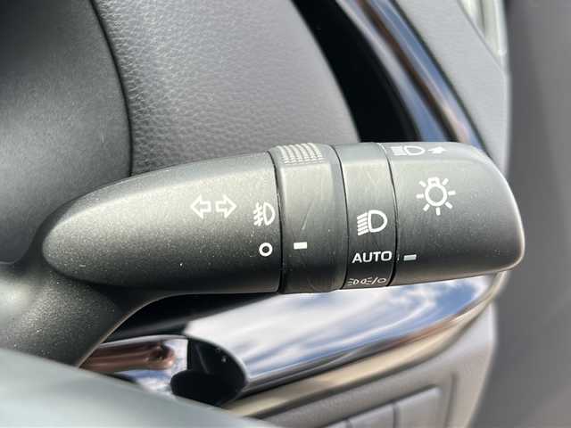 トヨタ アクア X 福島県 2021(令3)年 4.7万km ファイアーアゲートマイカメタリック 4WD 寒冷地仕様 純正ナビ フルセグTV Bluetooth バックカメラ 衝突軽減ブレーキ オートクルーズ レーンキープアシスト オートハイビーム 純正エンジンスターター スマートキー
