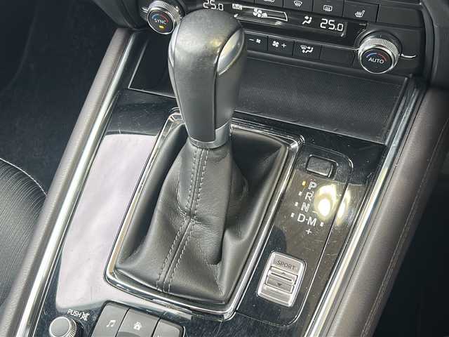 マツダ ＣＸ－８ 25S プロアクティブ 静岡県 2018(平30)年 2.8万km チタニウムフラッシュマイカ 純正SDナビ/・フルセグＴＶ/・Bluetooth/・USB/・AM/・FM/主要装備/・衝突軽減/・レーンキープ/・追従クルコン/・コーナーセンサー前後/・全方位カメラ/・BSM/・ETC/・パワーバックドア/・パワーシートD席/・シートヒーターD/N席/・ルーフレール/・MTモード付/・LEDヘッドライト/・オートハイビーム/・電動パーキングブレーキ/・オートホールド/・純正フロアマット/・純正アルミホイール