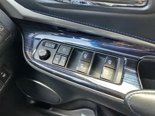 トヨタ ハリアー ハイブリッド プログレス スタイルブルーイッシュ 新潟県 2018(平30)年 9.6万km スパークリングブラックパールクリスタルシャイン ワンオーナー/4WD/寒冷地仕様/純正9インチナビ/全方位カメラ/パワーバックドア/ドラレコ（前方）/ETC/スペアキー（2本）/盗難防止装置/レーンキープアシスト/衝突軽減システム