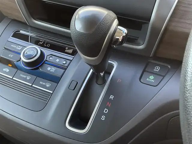 ホンダ フリード G ホンダセンシング 福岡県 2021(令3)年 2.3万km プラチナホワイトパール 純正7型SDナビ（フルセグTV/CD/DVD/BT）バックカメラホンダセンシングコーナーセンサーレーダークルコン両側パワスラETCUSBポート純正フロアマットスマートキープッシュスタート