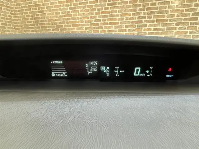 トヨタ プリウス S ツーリングセレクション 岩手県 2011(平23)年 15.6万km ブラック BBS鍛造アルミホイール/社外スプリング/ETC/純正ナビ/フルセグTV/スペアキー/Bluetooth接続/AUX入力/アイドリングストップ/オートライト/LEDヘッドランプ/LEDフォグランプ/横滑り防止装置/オートエアコン/ステアリングスイッチ/ヘッドライトウォッシャー/純正フロアマット