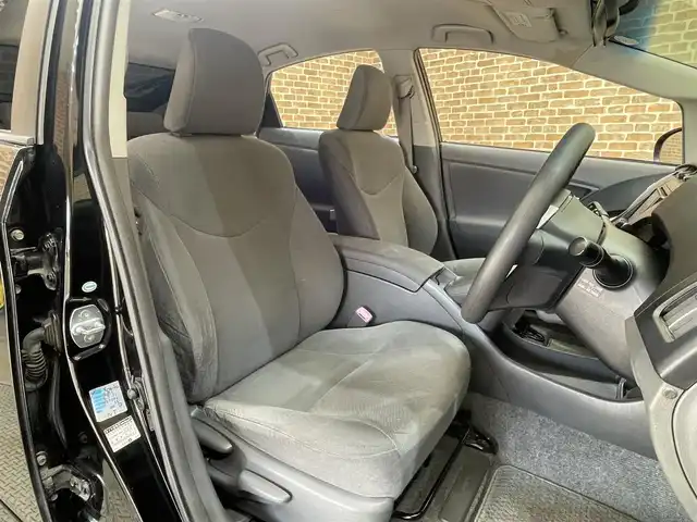 トヨタ プリウス S ツーリングセレクション 岩手県 2011(平23)年 15.6万km ブラック BBS鍛造アルミホイール/社外スプリング/ETC/純正ナビ/フルセグTV/スペアキー/Bluetooth接続/AUX入力/アイドリングストップ/オートライト/LEDヘッドランプ/LEDフォグランプ/横滑り防止装置/オートエアコン/ステアリングスイッチ/ヘッドライトウォッシャー/純正フロアマット