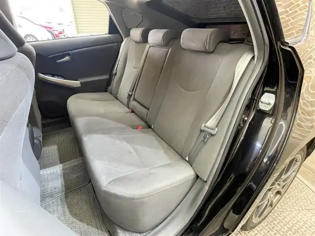 トヨタ プリウス S ツーリングセレクション 岩手県 2011(平23)年 15.6万km ブラック BBS鍛造アルミホイール/社外スプリング/ETC/純正ナビ/フルセグTV/スペアキー/Bluetooth接続/AUX入力/アイドリングストップ/オートライト/LEDヘッドランプ/LEDフォグランプ/横滑り防止装置/オートエアコン/ステアリングスイッチ/ヘッドライトウォッシャー/純正フロアマット