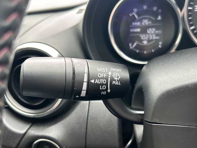 マツダ ロードスター RS 静岡県 2016(平28)年 7.1万km ソウルレッドプレミアムメタリック 純正メモリナビ/・CD/・DVD/・Bluetooth/・USB/・フルセグTV/主要装備/・衝突軽減/・BSM/・バックカメラ/・ETC/・前方ドラレコ/・シートヒーター