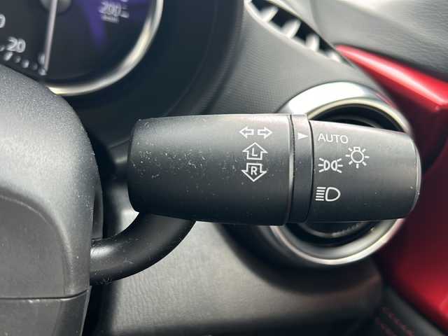 マツダ ロードスター RS 静岡県 2016(平28)年 7.1万km ソウルレッドプレミアムメタリック 純正メモリナビ/・CD/・DVD/・Bluetooth/・USB/・フルセグTV/主要装備/・衝突軽減/・BSM/・バックカメラ/・ETC/・前方ドラレコ/・シートヒーター