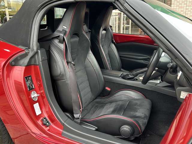 マツダ ロードスター RS 静岡県 2016(平28)年 7.1万km ソウルレッドプレミアムメタリック 純正メモリナビ/・CD/・DVD/・Bluetooth/・USB/・フルセグTV/主要装備/・衝突軽減/・BSM/・バックカメラ/・ETC/・前方ドラレコ/・シートヒーター