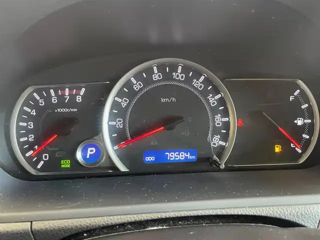 トヨタ ヴォクシー ZS 煌Ⅱ 岩手県 2017(平29)年 8万km ブラッキッシュアゲハガラスフレーク 4WD/ロールサンシェード/後席モニター/衝突被害軽減システム/両側パワースライドドア/MTモード付きAT/寒冷地仕様/アイドリングストップ/横滑り防止装置/ETC/バックカメラ/フルセグTV/レーンアシスト/純正LEDヘッドライト/社外ナビ/社外マット/オートライト/オートマチックハイビーム/エンジンスターター