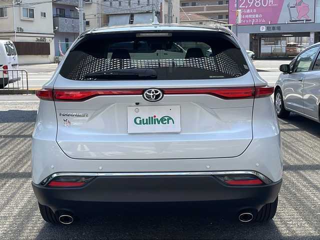 トヨタ ハリアー G 大阪府 2025(令7)年 0.5万km プラチナホワイトパールマイカ ワンオーナー/純正ナビ/BT/TV/AM/FM/USB/フルセグテレビ/バックカメラ/アダプティブクルーズコントロール/ドアバイザー/プッシュスタート/パワーバックドア/コーナーセンサー/ETC/保証書/記録簿/スペアキー/ドライブレコーダー