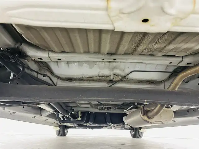 ホンダ Ｎ ＷＧＮ カスタム G Aパッケージ 三重県 2015(平27)年 7.9万km プレミアムホワイトパール シティブレーキアクティブシステム/純正メモリナビ/・型番:VXM-155VSi/・AM/FM/CD/DVD/BT/ワンセグ/・バックカメラ/・ETC/プッシュスタート/・スマートキー/HIDヘッドライト/・オートライト/・フォグランプ/革巻きステアリング/・ステアリングスイッチ/・チルト式ステアリング/ハーフレザーシート/純正フロアマット/ドアバイザー