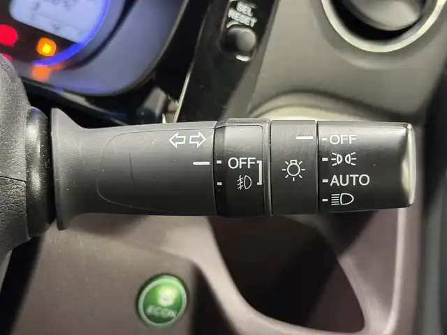 ホンダ Ｎ ＷＧＮ カスタム G Aパッケージ 三重県 2015(平27)年 7.9万km プレミアムホワイトパール ガソリン/FF/インパネCVT/純正 7インチナビ VXM-155VSi/（FM/AM/CD/DVD/USB/iPod/SD/Bluetooth/地デジTV/VTR/AUX）/バックカメラ/ETC/安全/・CTBA: シティブレーキアクティブシステム（低速域衝突軽減ブレーキ）/・VSA（ABS・トラクションコントロール・横すべり抑制）/・SRS サイド＆カーテンエアバッグ/装備/・ハーフレザーシート/・クルーズコントロール/・オートエアコン/・オートライト/・ディスチャージヘッドライト（HID）/・フロントフォグランプ/・ステアリングスイッチ/・後席シートベルトインジケータ/・プッシュスタート/・スマートキーx2/・純正14inAW/・保/取/ナビ取/など