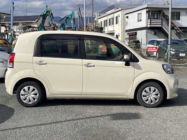 トヨタ ポルテ X 神奈川県 2013(平25)年 7.2万km クリームベージュ (株)IDOMが運営する【じしゃロン秦野店】の自社ローン対象車両になります。こちらは現金ご利用時の価格です。自社ローンご希望の方は別途その旨お申付け下さい。//メモリナビ//ワンセグテレビ//バックカメラ//片側パワースライドドア//ETC//DVD再生機能