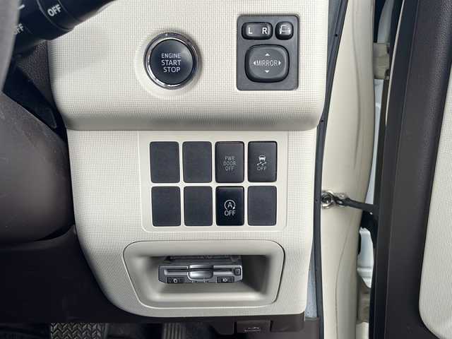 トヨタ ポルテ X 神奈川県 2013(平25)年 7.2万km クリームベージュ (株)IDOMが運営する【じしゃロン秦野店】の自社ローン対象車両になります。こちらは現金ご利用時の価格です。自社ローンご希望の方は別途その旨お申付け下さい。//メモリナビ//ワンセグテレビ//バックカメラ//片側パワースライドドア//ETC//DVD再生機能