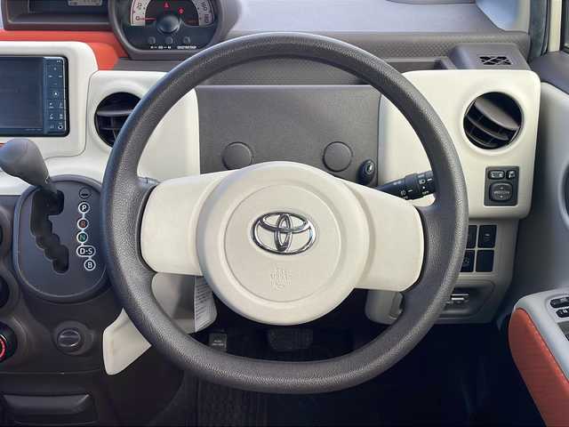 トヨタ ポルテ X 神奈川県 2013(平25)年 7.2万km クリームベージュ (株)IDOMが運営する【じしゃロン秦野店】の自社ローン対象車両になります。こちらは現金ご利用時の価格です。自社ローンご希望の方は別途その旨お申付け下さい。//メモリナビ//ワンセグテレビ//バックカメラ//片側パワースライドドア//ETC//DVD再生機能