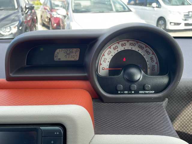 トヨタ ポルテ X 神奈川県 2013(平25)年 7.2万km クリームベージュ (株)IDOMが運営する【じしゃロン秦野店】の自社ローン対象車両になります。こちらは現金ご利用時の価格です。自社ローンご希望の方は別途その旨お申付け下さい。//メモリナビ//ワンセグテレビ//バックカメラ//片側パワースライドドア//ETC//DVD再生機能