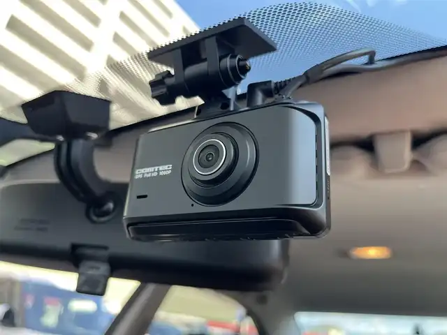 トヨタ アリオン A18 Sパッケージ 高知県 2005(平17)年 9.1万km シルバーM 純正ナビワイルドマルチAVステーション/ドライブレコーダー/ETC/リモコンキー/バックカメラ/スペアキー/リモコンキー/純正フロアマット/純正15インチアルミホイール/オートライト/キセノンヘッドライト/運転席＋助手席エアバッグ/AM/FM/本革巻きステアリング