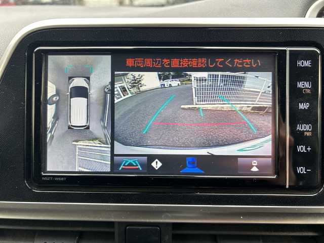 トヨタ シエンタ G クエロ 福岡県 2022(令4)年 5.6万km ホワイトパールクリスタルシャイン 純正7型ナビ　NSZT-W68T/【AM/FM/CD/DVD/フルセグTV/BT/HDMI】/純正12.1型後席モニター　V12T-R68C/ワンオーナー/アラウンドビューモニター/前後ドライブレコーダー/ETC/衝突被害軽減システム/レーンキープアシスト/前後コーナーセンサー/両側パワースライドドア/前席シートヒーター/ステアリングヒーター/ステアリングスイッチ/電動格納ミラー/LEDヘッドライト/フォグランプ/純正フロアマット/純正ドアバイザー