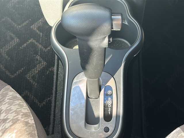 日産 マーチ ボレロ 三重県 2009(平21)年 5.1万km フランボワーズレッド 禁煙/純正ナビ/フルセグTV/バックカメラ/スマートキー/AUTECHホイール/オートライト/フォグランプ/電動格納ミラー/純正フロアマット/純正ドアバイザー/保証書/取扱説明書