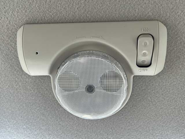 日産 マーチ ボレロ 三重県 2009(平21)年 5.1万km フランボワーズレッド 禁煙/純正ナビ/フルセグTV/バックカメラ/スマートキー/AUTECHホイール/オートライト/フォグランプ/電動格納ミラー/純正フロアマット/純正ドアバイザー/保証書/取扱説明書