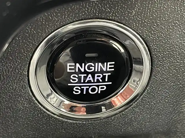 ホンダ ステップワゴン スパーダクールスピリット アドバンスパッケージβ 福岡県 2016(平28)年 7.4万km ホワイトオーキッドパール フリップダウンモニター　/純正９型ナビ　/ビルトインＥＴＣ　/ドライブレコーダー　/アダプティブクルーズコントロール　/コーナーセンサー　/わくわくゲート　/ホンダセンシング/衝突軽減ブレーキ　/レーンキープ　/パドルシフト/両側電動スライドドア　/ハーフレザー　/シートヒーター