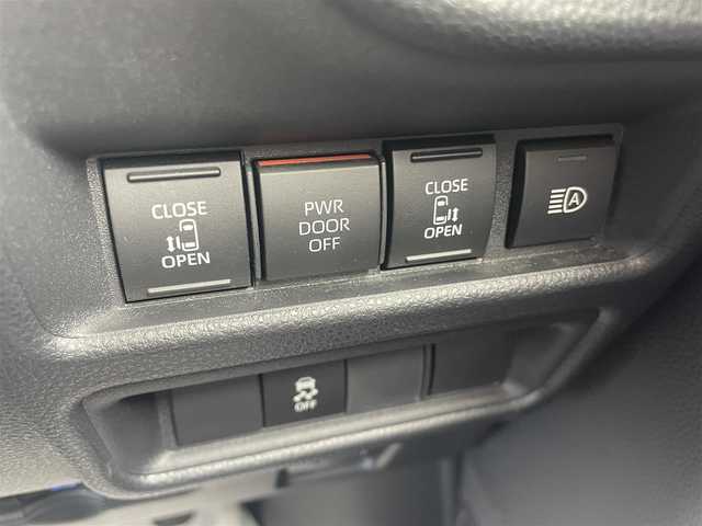 トヨタ シエンタ ハイブリッド Z 山形県 2023(令5)年 2.5万km ブラック ４ＷＤ/衝突被害軽減/純正メモリナビ/　　【ＣＤ　ＤＶＤ　ＢＴ　フルセグ　USB】/全周囲カメラ/両側パワースライドドア/アダプティブクルーズコントロール/LEDオートライト/オートハイビーム/純正15インチアルミホイール/コーナーセンサー/レーンキープアシスト/横滑り防止装置/盗難防止装置/純正フロアマット/アイドリングストップ/電動格納ミラー/スマートキー/スペアキー/ETCメモリナビ