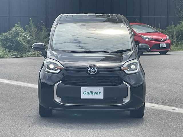 トヨタ シエンタ ハイブリッド Z 山形県 2023(令5)年 2.5万km ブラック ４ＷＤ/衝突被害軽減/純正メモリナビ/　　【ＣＤ　ＤＶＤ　ＢＴ　フルセグ　USB】/全周囲カメラ/両側パワースライドドア/アダプティブクルーズコントロール/LEDオートライト/オートハイビーム/純正15インチアルミホイール/コーナーセンサー/レーンキープアシスト/横滑り防止装置/盗難防止装置/純正フロアマット/アイドリングストップ/電動格納ミラー/スマートキー/スペアキー/ETCメモリナビ