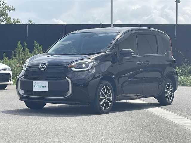 トヨタ シエンタ ハイブリッド Z 山形県 2023(令5)年 2.5万km ブラック ４ＷＤ/衝突被害軽減/純正メモリナビ/　　【ＣＤ　ＤＶＤ　ＢＴ　フルセグ　USB】/全周囲カメラ/両側パワースライドドア/アダプティブクルーズコントロール/LEDオートライト/オートハイビーム/純正15インチアルミホイール/コーナーセンサー/レーンキープアシスト/横滑り防止装置/盗難防止装置/純正フロアマット/アイドリングストップ/電動格納ミラー/スマートキー/スペアキー/ETCメモリナビ