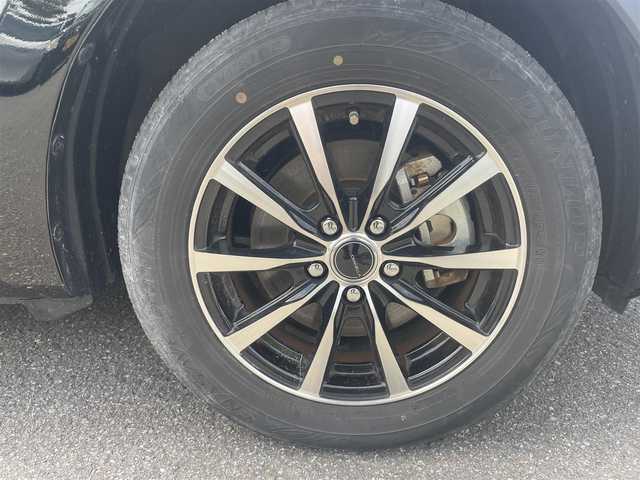 トヨタ シエンタ ハイブリッド Z 山形県 2023(令5)年 2.5万km ブラック ４ＷＤ/衝突被害軽減/純正メモリナビ/　　【ＣＤ　ＤＶＤ　ＢＴ　フルセグ　USB】/全周囲カメラ/両側パワースライドドア/アダプティブクルーズコントロール/LEDオートライト/オートハイビーム/純正15インチアルミホイール/コーナーセンサー/レーンキープアシスト/横滑り防止装置/盗難防止装置/純正フロアマット/アイドリングストップ/電動格納ミラー/スマートキー/スペアキー/ETCメモリナビ