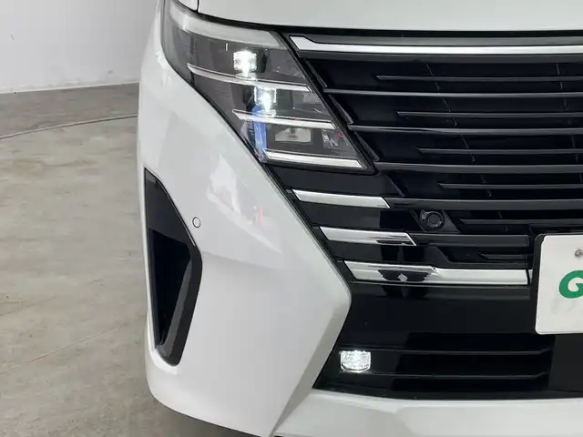 日産 セレナ e－パワー ハイウェイスター V 群馬県 2024(令6)年 0.8万km プリズムホワイト 純正１２．３型ナビ　全周囲カメラ　プロパイロット　置くだけ充電　両側電動スライドドア　ＢＳＭ　デジタルインナーミラー　レーンキープアシスト　オートマチックハイビーム　ＥＴＣ２．０　ＬＥＤ　禁煙車