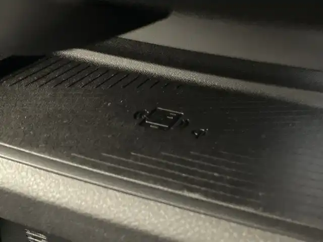 日産 セレナ e－パワー ハイウェイスター V 群馬県 2024(令6)年 0.8万km プリズムホワイト 純正１２．３型ナビ　全周囲カメラ　プロパイロット　置くだけ充電　両側電動スライドドア　ＢＳＭ　デジタルインナーミラー　レーンキープアシスト　オートマチックハイビーム　ＥＴＣ２．０　ＬＥＤ　禁煙車