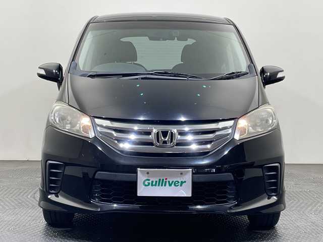 ホンダ フリード Gエアロ 愛媛県 2013(平25)年 9.2万km プレミアムスパークルブラックパール 社外ナビ/Bluetooth/フルセグ/バックカメラ/両側電動スライドドア/LEDヘッドライト/オートライト/ドライブレコーダー/ETC/ステアリングスイッチ/純正15インチアルミ/盗難防止装置/純正フロアマット/電動格納ミラー/スマートキー