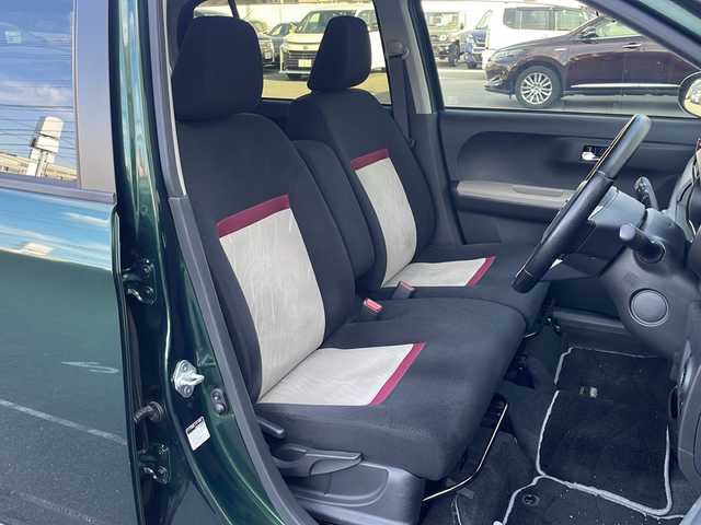 トヨタ パッソ モーダ　Gパッケージ 長野県 2017(平29)年 5.6万km ブラックマイカメタリック/ダークエメラルドマイカ 2トーン ・純正7インチメモリーナビゲーション/CD ワンセグTV Bluetooth/・バックカメラ/・ビルトインETC/・スマートアシスト/・アイドリングストップ/・横滑り防止装置/・純正14インチアルミホイール/・ウィンカーミラー/・電動格納ミラー/・LEDヘッドライト/・オートライト/・ステアリングリモコン/・スマートキー/・エンジンプッシュスタート