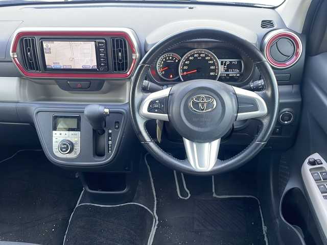 トヨタ パッソ モーダ　Gパッケージ 長野県 2017(平29)年 5.6万km ブラックマイカメタリック/ダークエメラルドマイカ 2トーン ・純正7インチメモリーナビゲーション/CD ワンセグTV Bluetooth/・バックカメラ/・ビルトインETC/・スマートアシスト/・アイドリングストップ/・横滑り防止装置/・純正14インチアルミホイール/・ウィンカーミラー/・電動格納ミラー/・LEDヘッドライト/・オートライト/・ステアリングリモコン/・スマートキー/・エンジンプッシュスタート