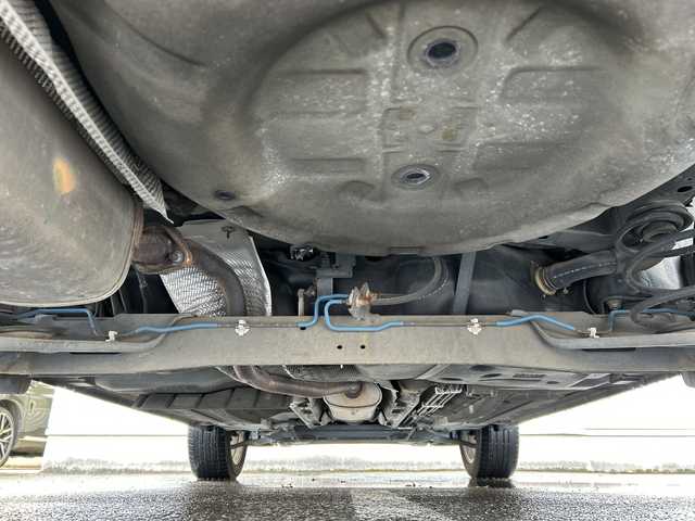 日産 ジューク 15RX 秋田県 2010(平22)年 5.5万km サファイアブラック ・純正ナビ /・Bluetooth /・バックカメラ /・ETC /・ABS /・オートライト /・純正アルミホイール /・純正フロアマット /・DVD