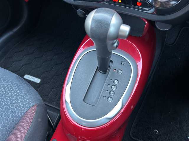 日産 ジューク 15RX 秋田県 2010(平22)年 5.5万km サファイアブラック ・純正ナビ /・Bluetooth /・バックカメラ /・ETC /・ABS /・オートライト /・純正アルミホイール /・純正フロアマット /・DVD