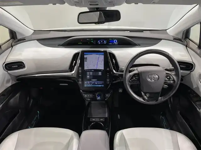 トヨタ プリウス A ツーリングセレクション 愛知県 2019(平31)年 8.5万km ホワイトパールクリスタルシャイン 純正11.6インチナビ/トヨタセーフティセンス/ETC2.0/バックモニター/クルーズコントロール/ブラインドスポットモニター/パワーシートD席/Bluetooth/コーナーセンサー/レーンキープアシスト/レーンディパーチャーアラート/パーキングサポートブレーキ/オートハイビーム/プッシュスタート/USB接続/LEDヘッドライト/スマートキー/スペアキー/純正フロアマット/純正アルミホイール/オートライト